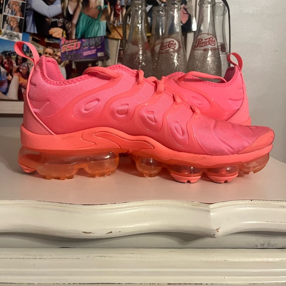 Nike vapor max plus in bubble gum pink only worn once - Picture 2 of 4